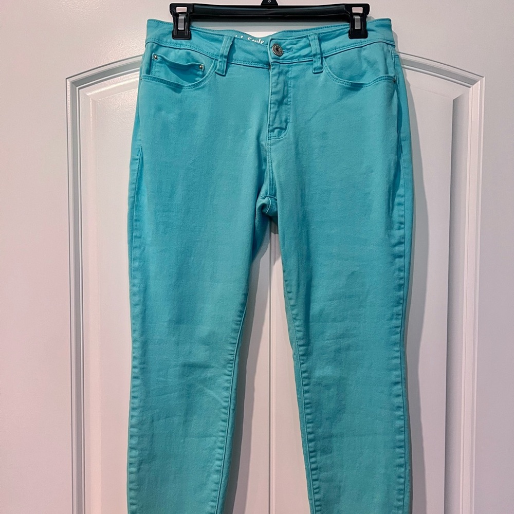 Signature Studio turquoise denim, size 10, skinny